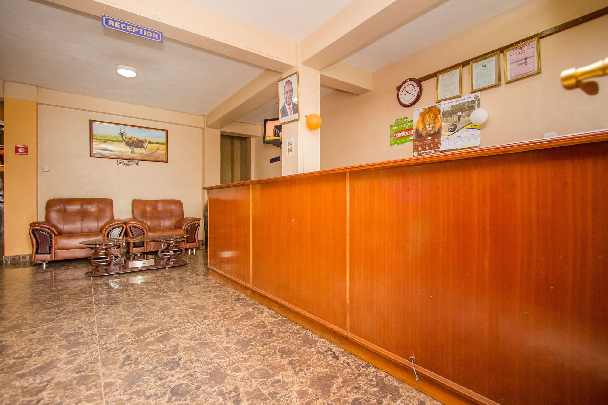 Eland Safari Hotel Ньєрі Екстер'єр фото
